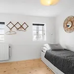 Cozy In With Wifi Holiday home Asa